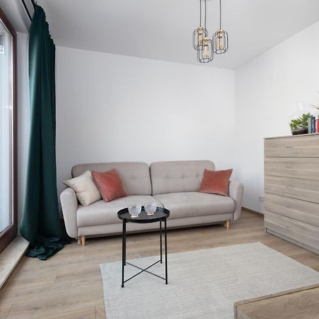 Apartament Goclawska Swps Pge Narodowy Dworzec Wschodni Soho Factory Varsavia Esterno foto